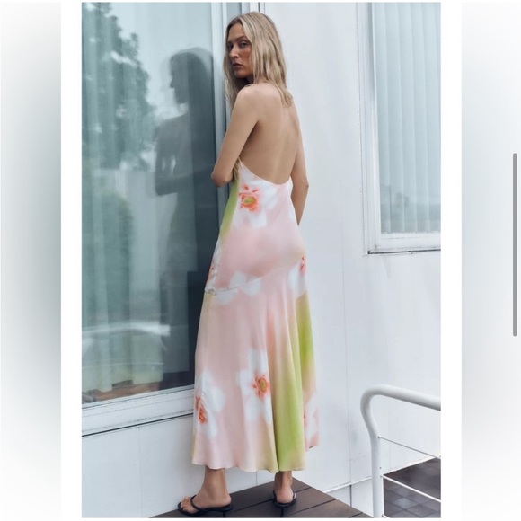 NWT Zara  2025 collection blogger fav Dress S  and XS 
🚨FIRM PRICE NO DISCOUNT - Picture 6 of 16